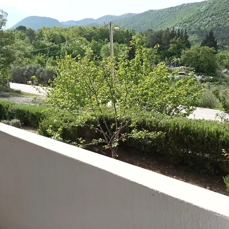 ヴィラ Apartman Maka