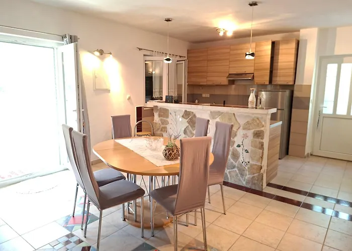 Maka Villa Kučiće