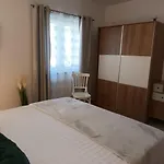 Villa Maka