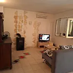 Maka Villa
