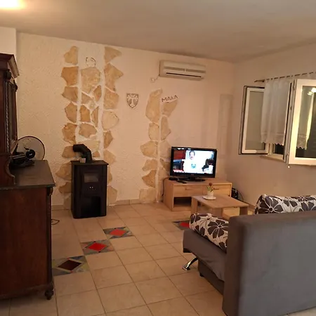 Maka Vila