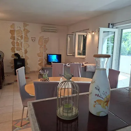 Maka Vila *