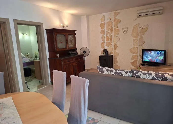 Villa Maka *